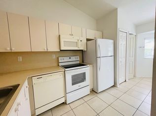 940 NE 34th Ave UNIT 202, Homestead, FL 33033