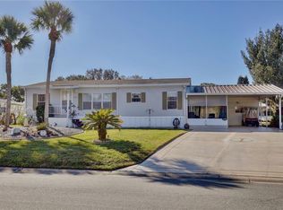 2611 Vindale Rd, Tavares, FL 32778