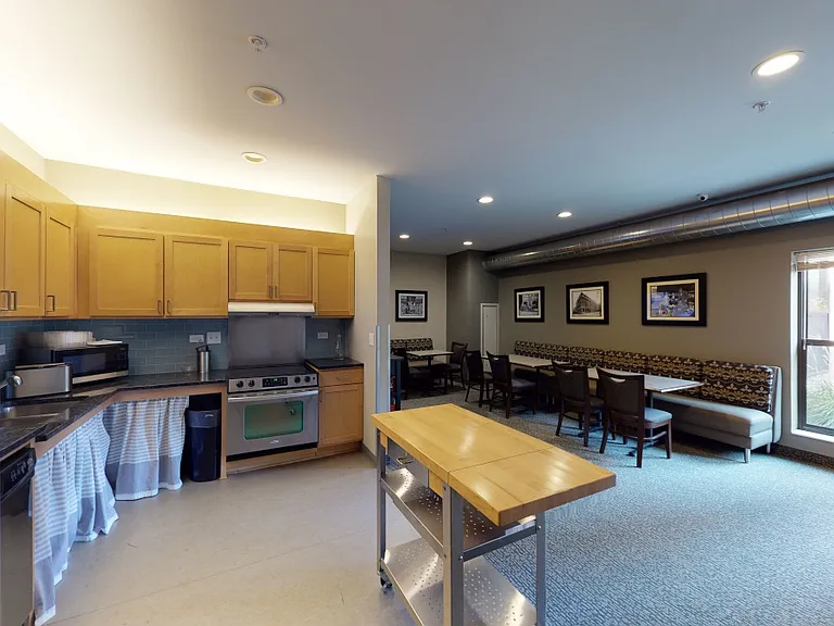 Lofts at Farmers Market Apartment Homes — Photo 14
