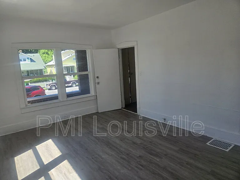 4018 Vermont Ave #1 — Photo 10