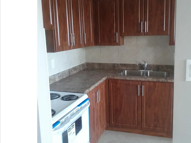 420 Greenhill Ave — Photo 9