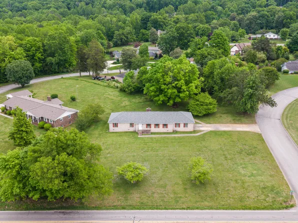 9501 Heathwood Dr, Ooltewah, TN 37363