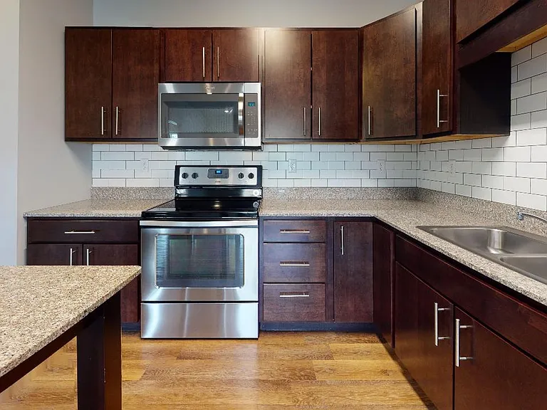 The Pines | Specials Available | Townhomes For Rent — Photo 47