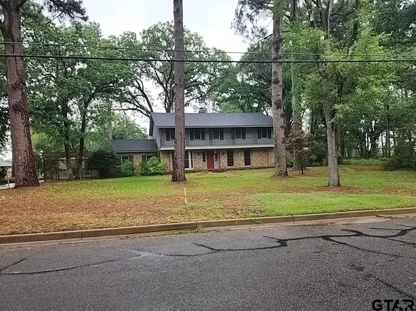 2126 McDonald Rd, Tyler, TX 75701
