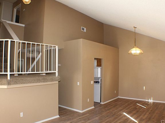 5th image of 12347 Glenwood Ln