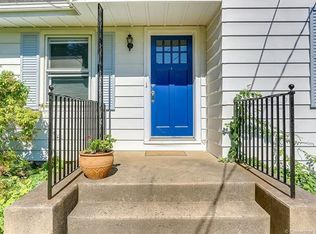 23 Dewey Ave, Meriden, CT 06451