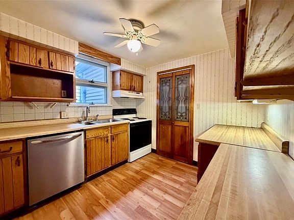4th image of 357 Keystone Dr