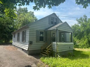 409 River Rd, Vestal, NY 13850