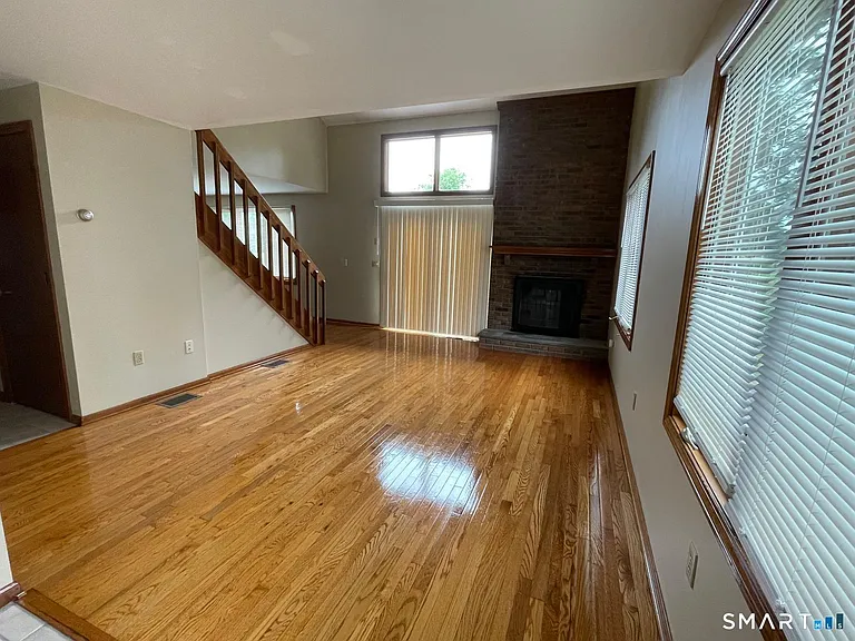 54 Ivy Ln #54 — Photo 8