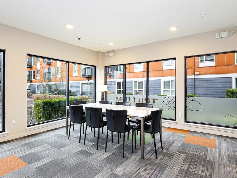 Trillium Apartments — Photo 7