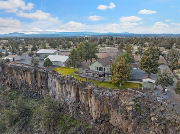 16561 SW Chinook Dr, Terrebonne, OR 97760