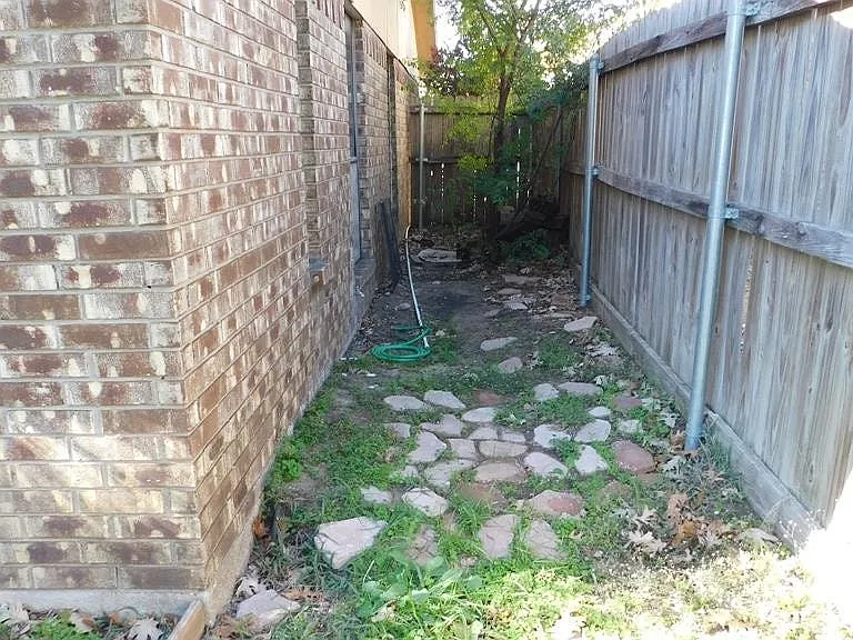 8232 Meadowbrook Dr — Photo 108