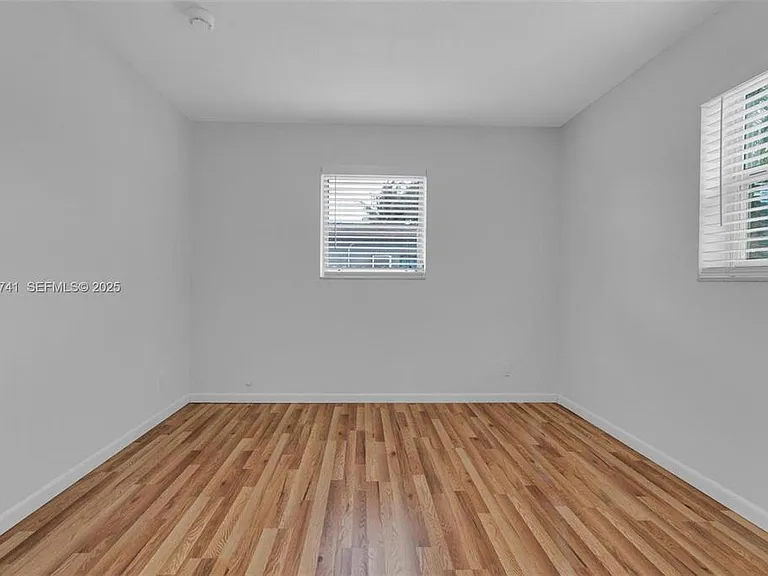 6340 Dawson St — Photo 19