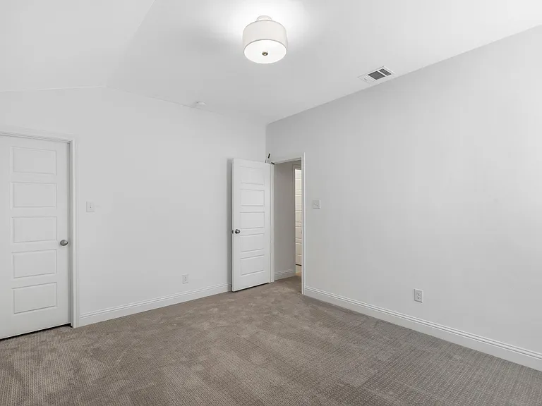 228 Sunset Ln — Photo 37