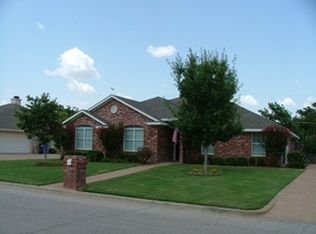 1012 South Hvn, Hewitt, TX 76643