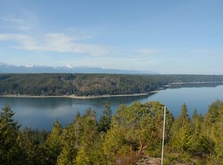 90 E Hawks View Pl, Union, WA 98592