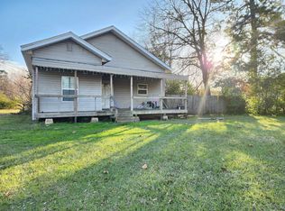 1207 Main St, Logansport, LA 71049