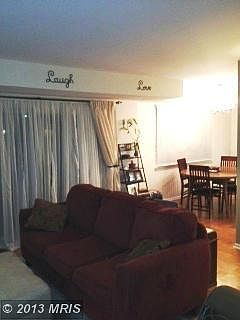 3rd image of 202 Crocker Dr APT D