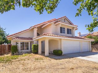 37931 Lupine St, Palmdale, CA 93552
