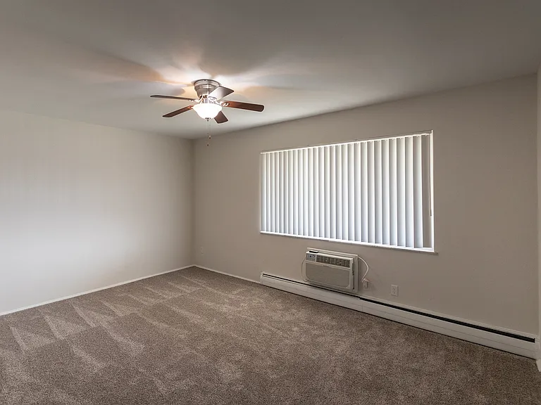 Colonial Ridge — Photo 126