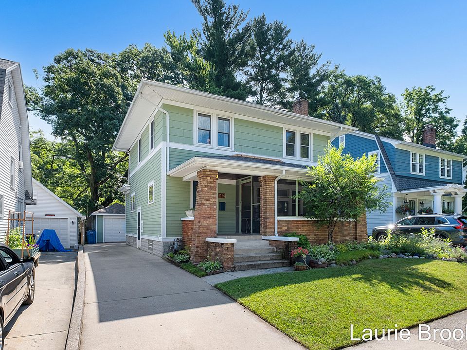 1st image of 214 Glenhaven Ave NW