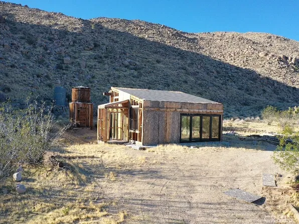 6915 Border Ave, Joshua Tree, CA 92252