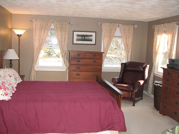 4 big bedrooms - master