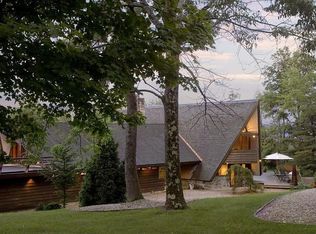 121 Top Of Dean Hill Rd, Canaan, NY 12029