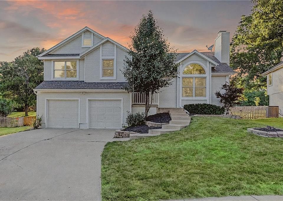 6236 W 156th St, Overland Park, KS 66223 | Zillow