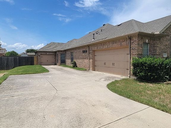 3rd image of 13733 Alterna Dr