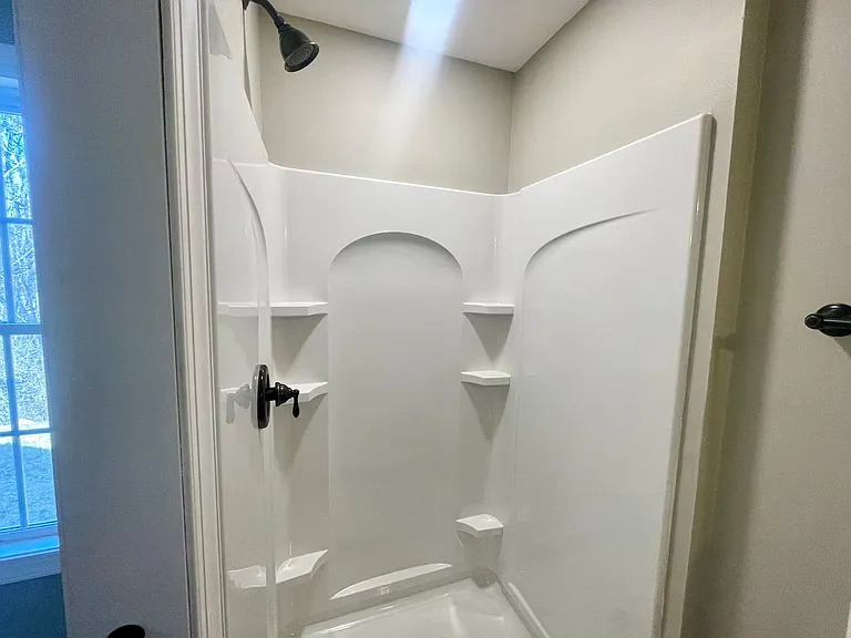 728 Sherman Dr — Photo 11