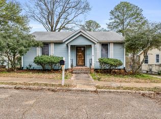 710 10th St N, Columbus, MS 39701