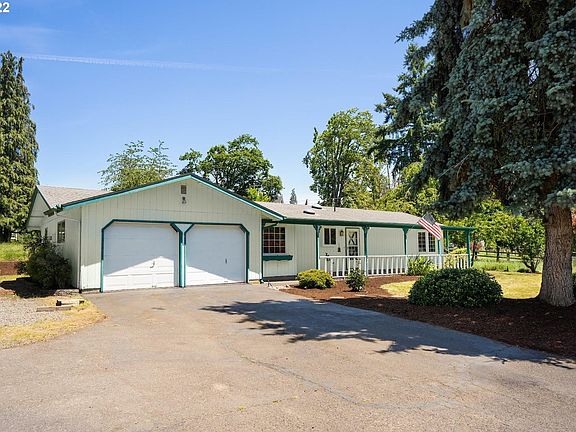 17972 S Canter Ln, Oregon City, OR 97045 | Zillow