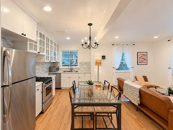 5th image of 1030 4th St #1B
