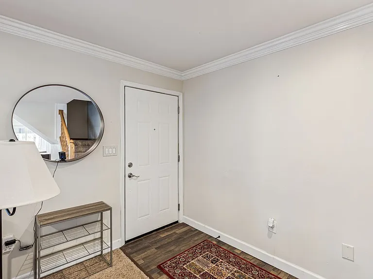 7752 Montgomery Rd #82 — Photo 2