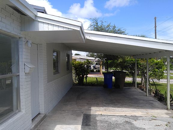 3rd image of 507 NW 1st Ter