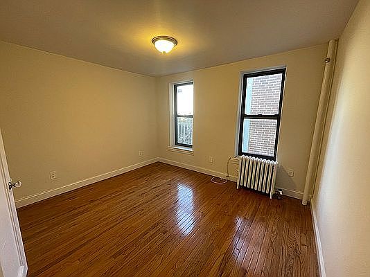 4th image of 1143 1st Ave APT 5C