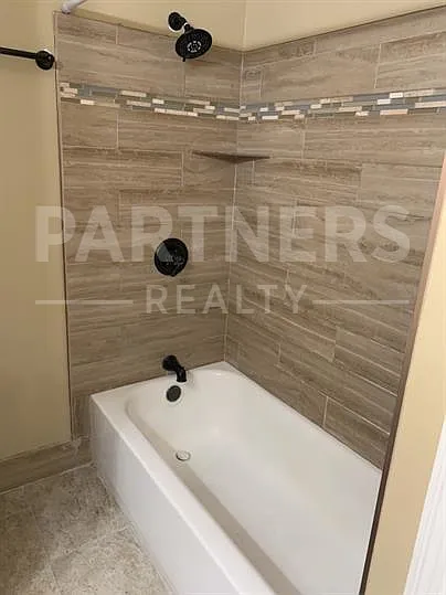 3764 Hunting Creek Rd — Photo 14