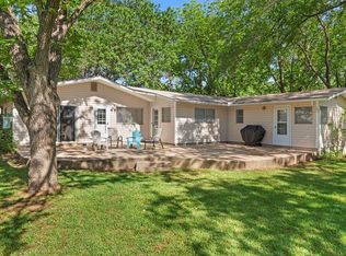 507 S Mesquite St, Fredericksburg, TX 78624