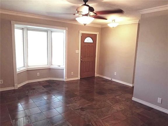 2nd image of 410 Clary Dr
