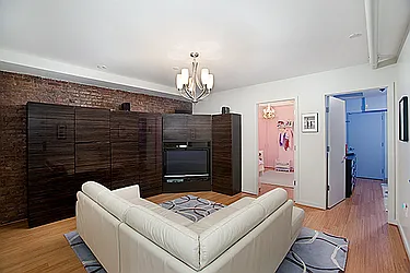 Sold by LG Fairmont Group