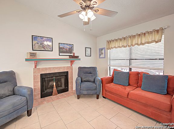 5th image of 6731 Hickory Springs Dr