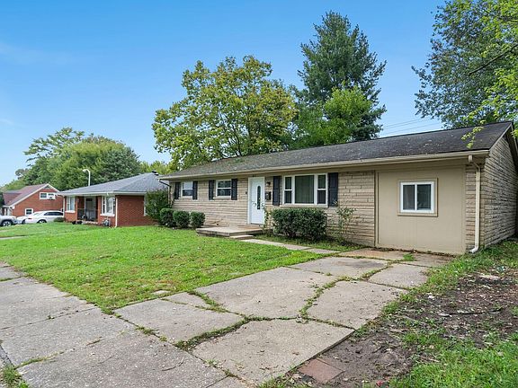 3rd image of 637 Anniston Dr