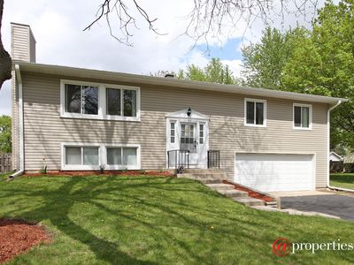 4 Cumberland Ct, Cary, IL, 60013