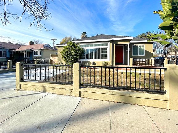 2nd image of 6933 Etiwanda Ave