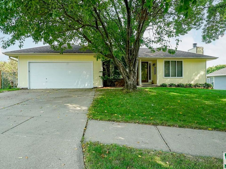 1st image of 2327 Mohawk Ct