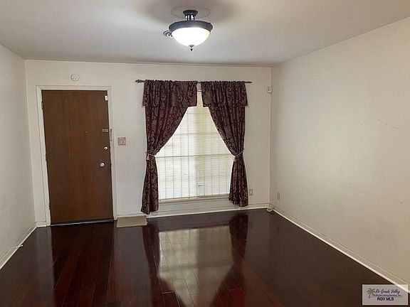 3rd image of 374 Fern Dr