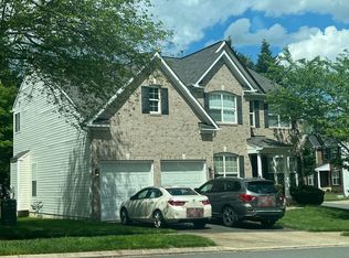 5368 Gunston Hall Dr, Woodbridge, VA 22193