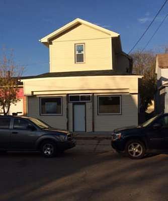 1st image of 10 Philippa Ave