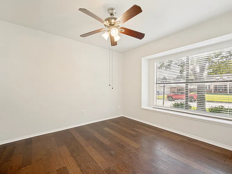 2515 Mountainview Dr — Photo 7